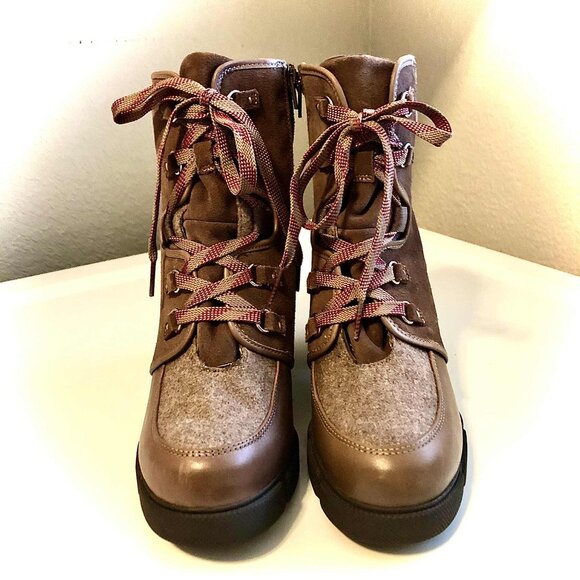 NATURALIZER Myla Lug Sole Ankle Bootie Waterproof Leather Sweetwood 8 MSRP $200 - Picture 3 of 9